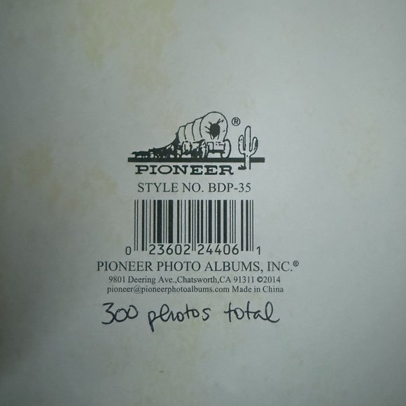 Blue & Gold Ornate Dark Academia Photo Album - Fits 300 4x6" Photos - $10 Add-On - Picture 9 of 10